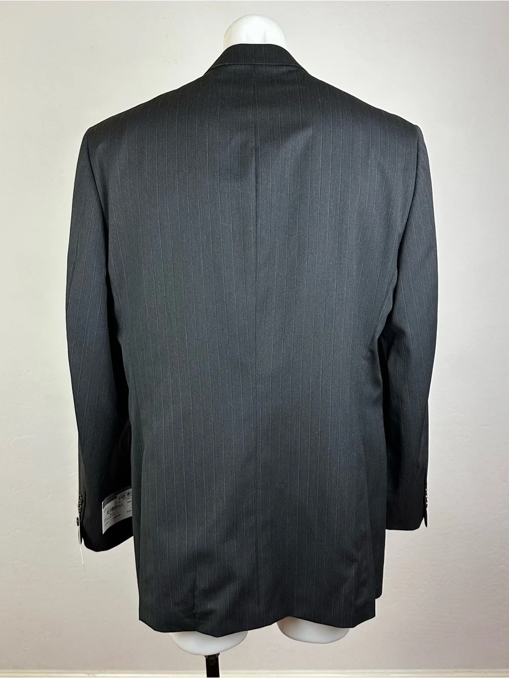 NWT Jones New York 100% Worsted Wool Men’s Charcoal Pinstripe Sport Jacket